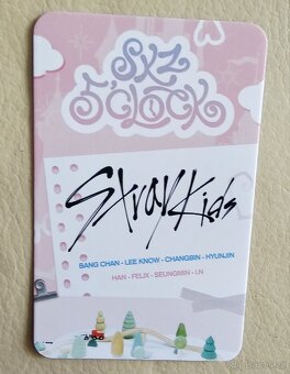 Sběratelské karty Stray kids- lomo card- 5 o'clock - 16