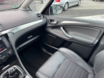 Ford S-MAX 2,2 TDCI 147 KW Titanium - 16