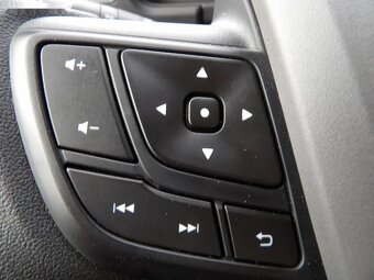 Isuzu, M30 5,2L MAN6, skříň a čelo - 16