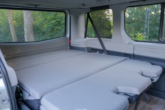 Renault Trafic, 2,5 dCi GENERATION - 16
