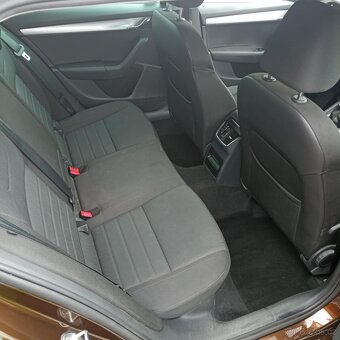 Škoda Octavia 3 1.4 - 16