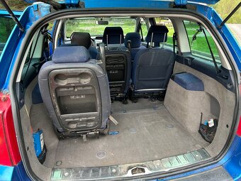 PEUGEOT 307 - PANORAMA, TAŽNÉ, 6míst - 16