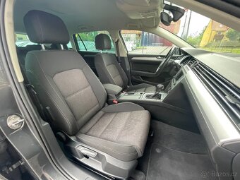 Volkswagen Passat 2,0 TDi 140kW DSG R-Line - 16