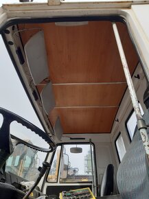 Nákladní automobil Tatra 815 - dávkovač sypkých směsí - 16