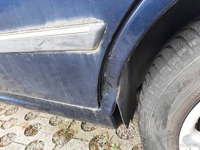 PEUGEOT 406 2,0 HDi - kombi, 1997 ccm, 80 kW, r.v. 2000 - 16