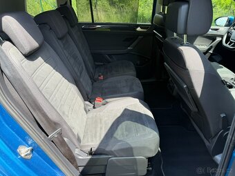 VW Touran Highline 2.0TDi manuál 110kw m.ř.2021 - 16