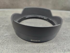 Sony ZEISS Vario-Tessar® T FE 16–35 mm F4 ZA OSS - 16