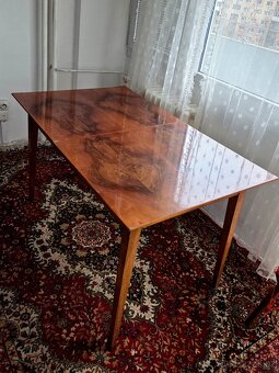 Nábytek a vybavení z 60. a 70. let - 16