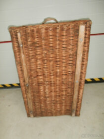 Proutěný kufr starý za 1.500 kč - 16