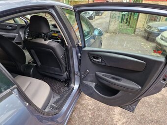 Citroën C4 1.4I16V - 16