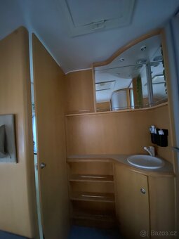 Karavan Beyerland Vitesse  400 FB s klimatizací. - 16
