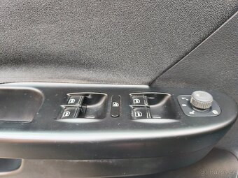 VOLKSWAGEN PASSAT 2.0 TDi 81 kW, BEZ KOROZE - 16