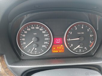 BMW e90 - 16