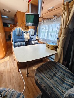 Obytné auto Chausson - 16
