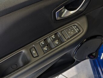 Renault Clio GT Line 1.2TCe 87kW, FULL LED, TEMPOMAT, PDC - 16