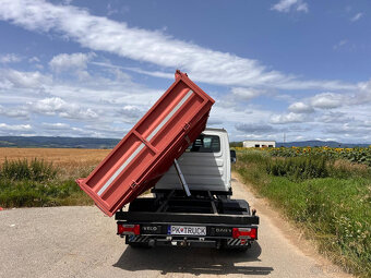 IVECO DAILY 2.3D 2013-TROJSTRANNÝ VYKLÁPAČ - 16