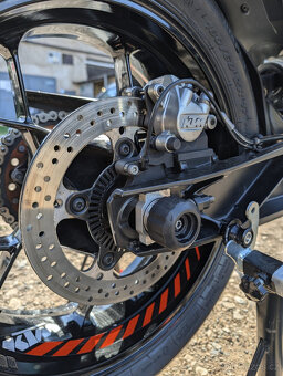 KTM Duke 790 (2020) - 16