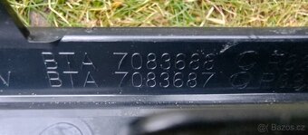 Mercedes W236 C253 W253 - podblatnik maska ​​/ Corolla - lem - 16