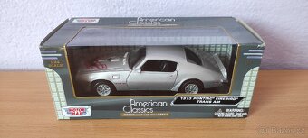 Modely aut 1/24 - Motormax 1 - 16
