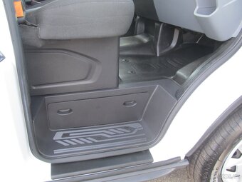 Ford Transit 2.0 TDCI L4H3 JUMBO ČR 1.maj - 16