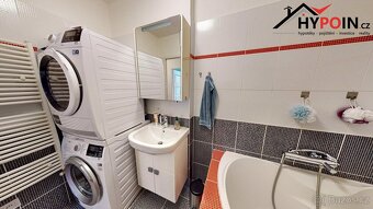 Prodej Moderního Bytu 3+kk s Terasou a Předzahrádkou v Stěží - 16