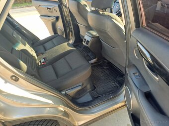 Lexus Nx 200t benzin awd novy olej v automate Top stav - 16