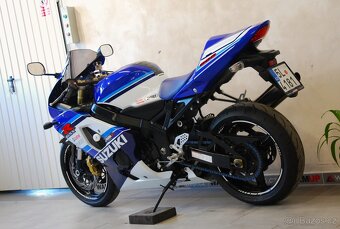 Suzuki GSX-R 600 20th ANNIVERSARY - krásný stav - 16