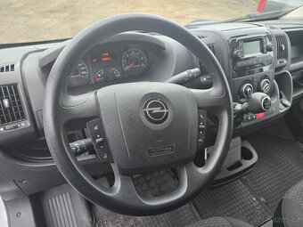 Opel Movano 2023 – 6 míst, 30 000 km, CZ, 1. maj., DPH - 16