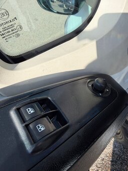 Fiat Ducato valník 2.3 Multijet 130 (96 kW)spaní - 16