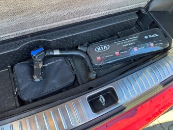 kia sportage - 16
