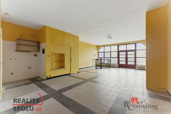 Prodej, komerční/obchodní prostory, 129 m2, Nádražní 2186/52 - 16