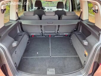 VW Touran 2.0TDI 103kW,Highline,7.míst,webasto,serviska - 16
