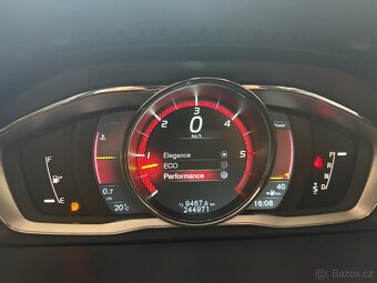 Volvo XC70 2.4D- 162kW/4x4/Summum/Xenon/Navi - 16