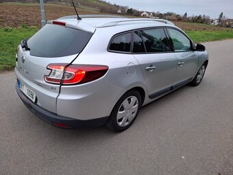 Renault Megane 1.5 DCI 81kw Kombi Klima Model 2010-- - 16