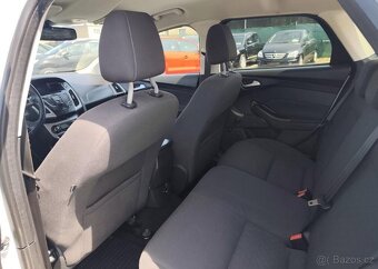 Ford Focus 1.0 74Kw, Výhřev. sed., Klima benzín manuál 74 kw - 16