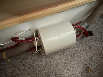 Dethleffs New Line 460, 4 osoby, stan, pevná postel, sprcha - 16