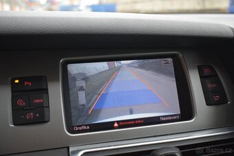 Audi Q7 3.0TDi 4X4/FACELIFT/TAŽNÉ/BOSE - 16