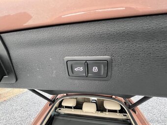 Audi Q3 TFSI QUATTRO - 132kW, r. 2017 - první majitel, ČR - 16