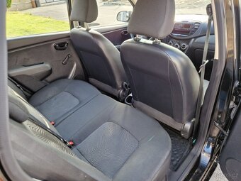 Hyundai i10, 1,1 - 16