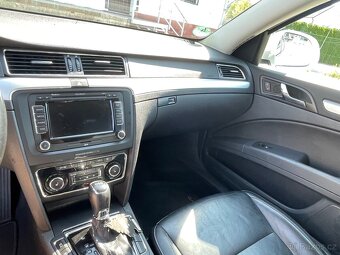 Škoda Superb 2,0tdi 103kw DSG kombi r.v.2014 - 16