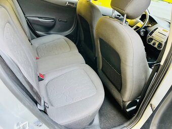 HYUNDAI i 20 1.2 i BENZÍN 57 kW NAJETO JEN 92 TIS KM - 16