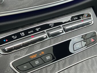 Mercedes Benz E 300de AMG 2021 Pano tažné - 21% DPH - 16