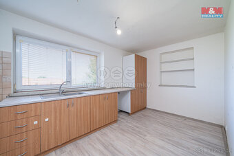 Prodej rodinného domu, 199 m², Lipina - 16