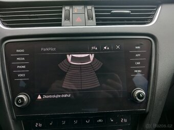 Škoda Octavia TDi 2018 NAVI KŮŽE SERVISKA ODPOČET  - 16