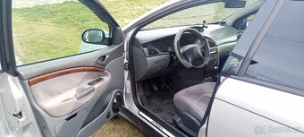 Citroen C5 kombi 2,2 HDi 2002 - 16