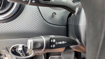 Mercedes Benz A200D AMG - 16