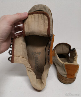 Starožitné topánky Safari - 16