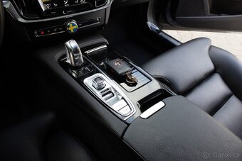 Volvo V90 T8 Twin Engine 303k Inscription eAWD A/T - 16