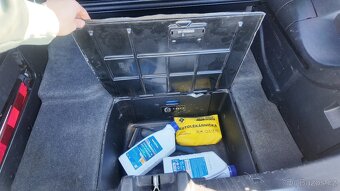 Mercedes-Benz SLK 200, rok 2001 - 16