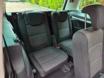 VW Sharan 2.0TDI 103kW,7 míst, navi, panorama, serviska - 16
